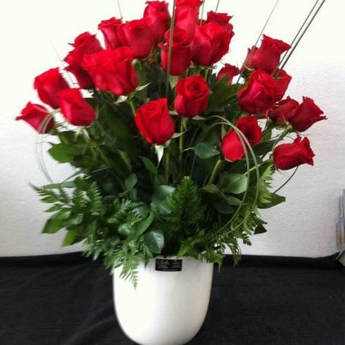 Bouquet of Red Roses Pot